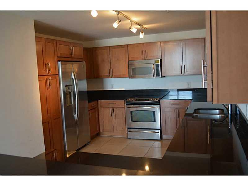 COLONNADE AT DADELAND SE - Residential Lease