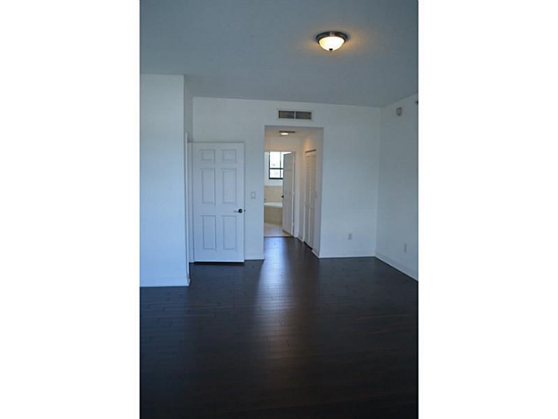 COLONNADE AT DADELAND SE - Residential Lease