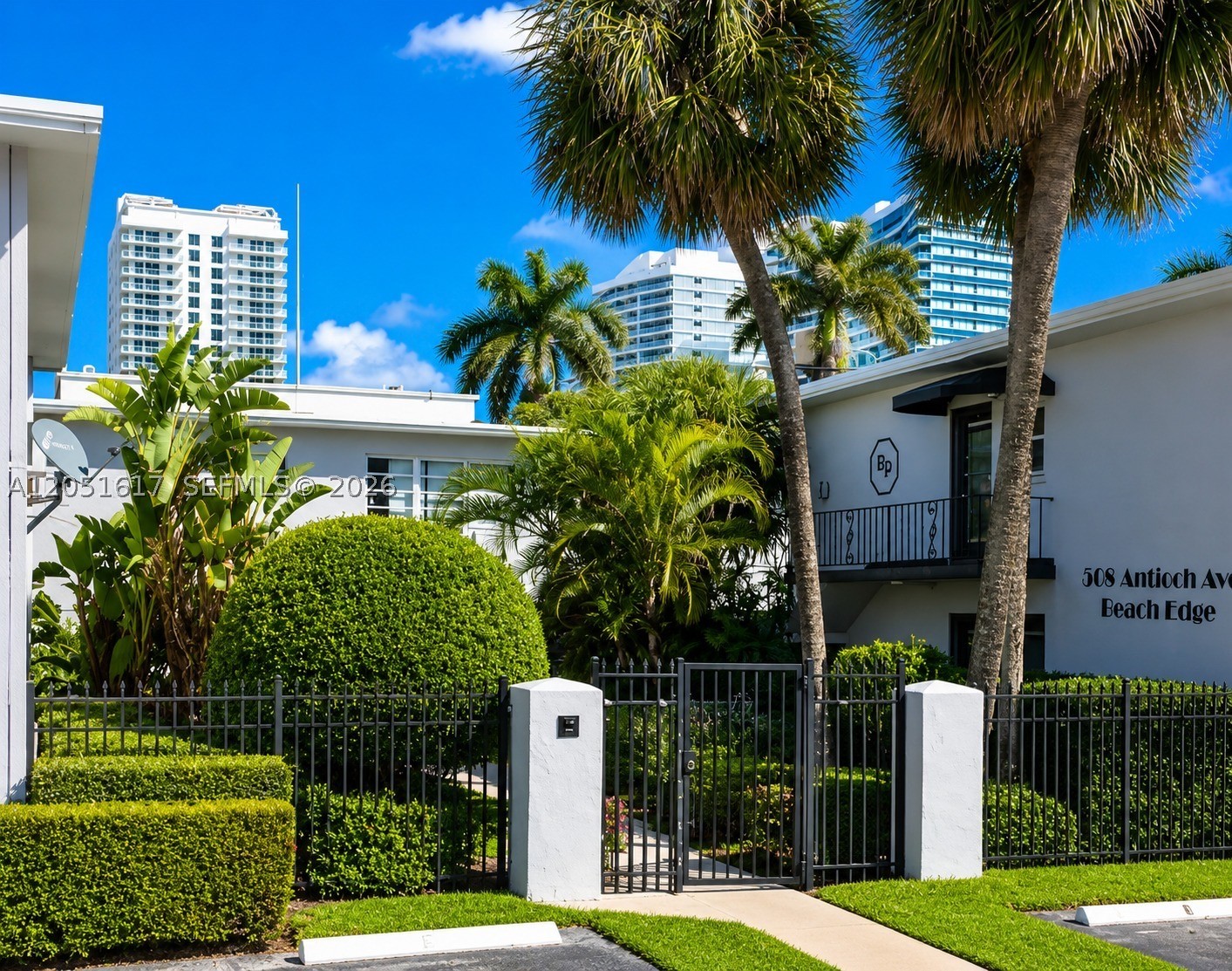 BEACH RIDGE APTS CO-OP - Residential Lease
