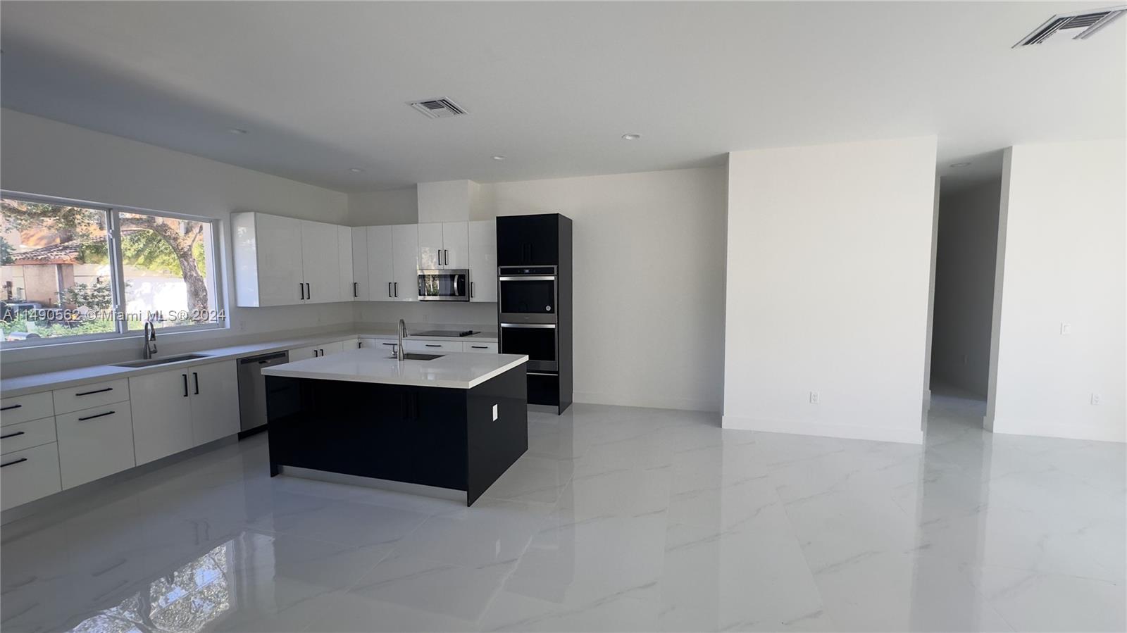FOREST VIEW ESTATES - Residential