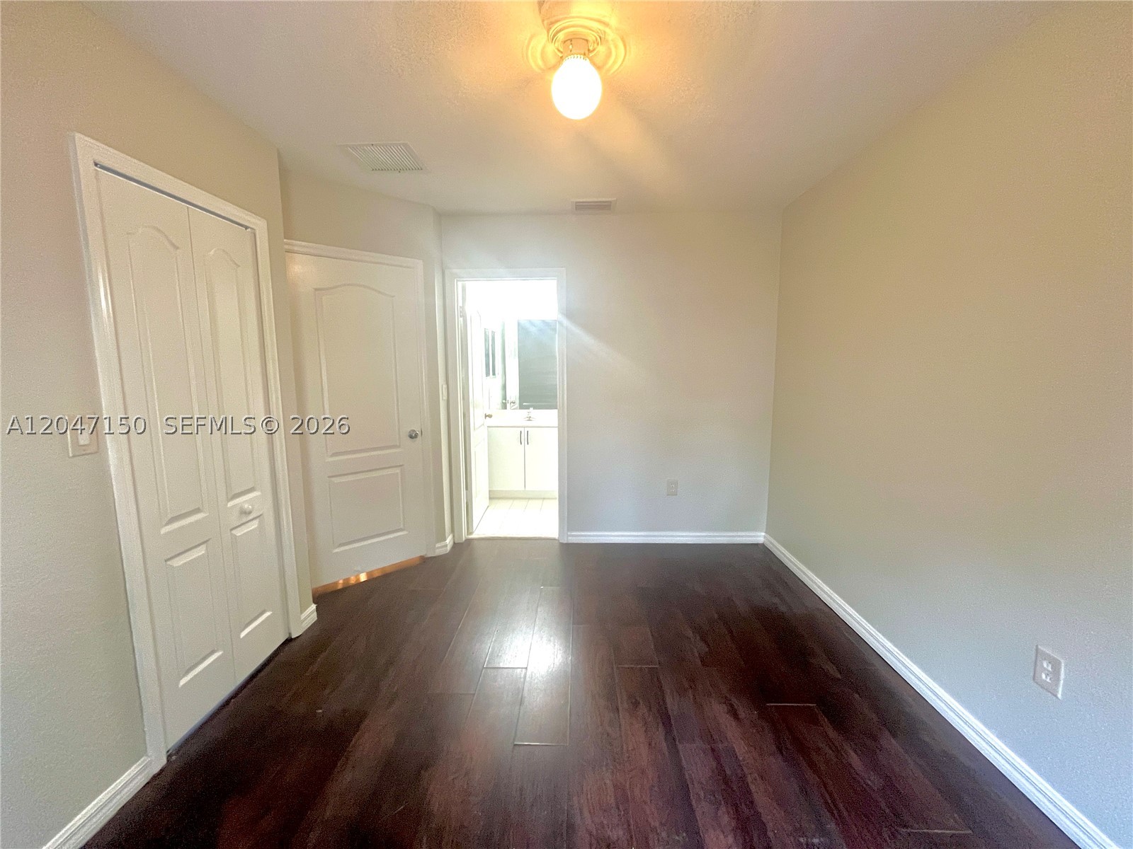 MELROSE POINT CONDO - Residential