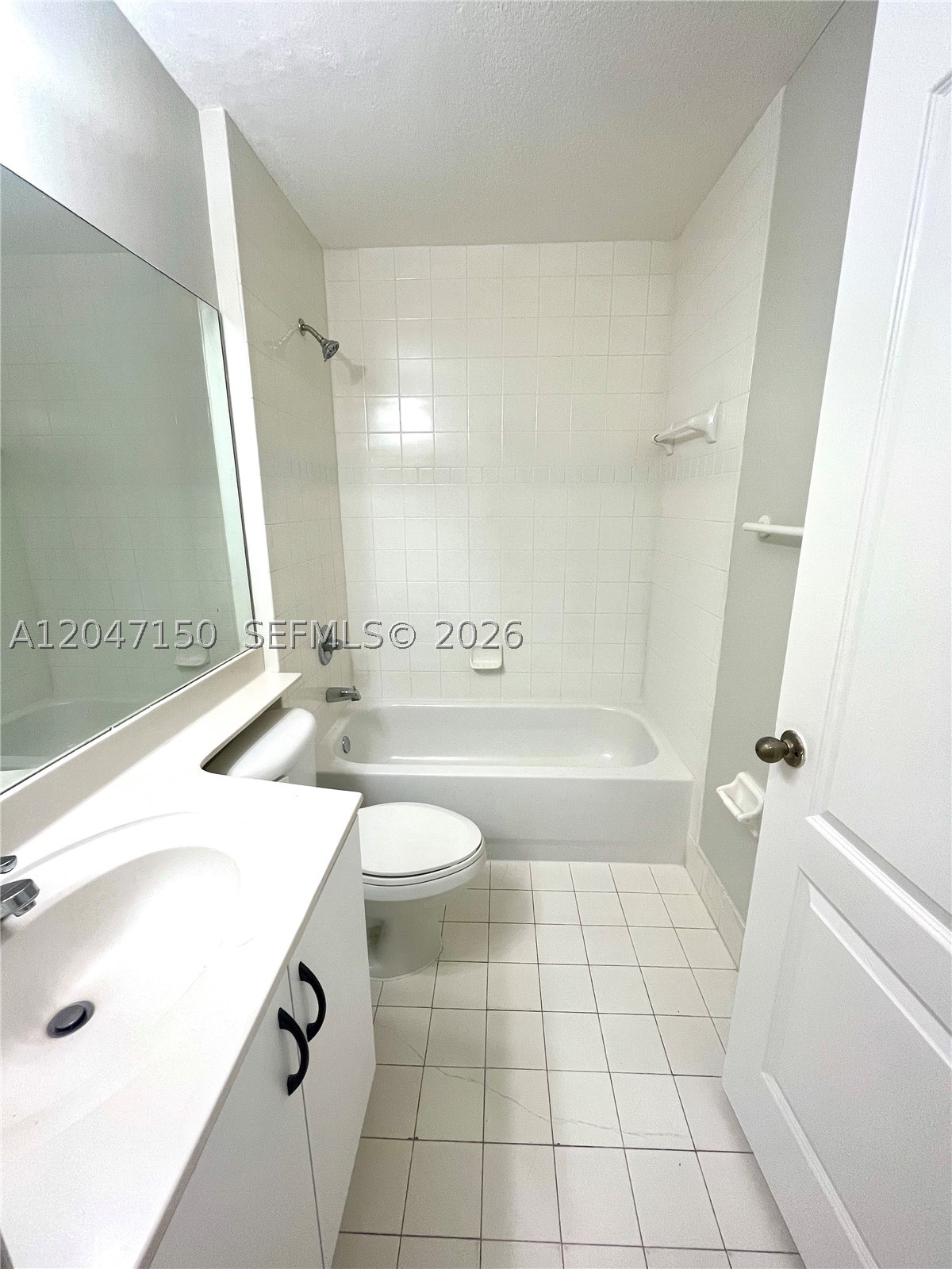MELROSE POINT CONDO - Residential