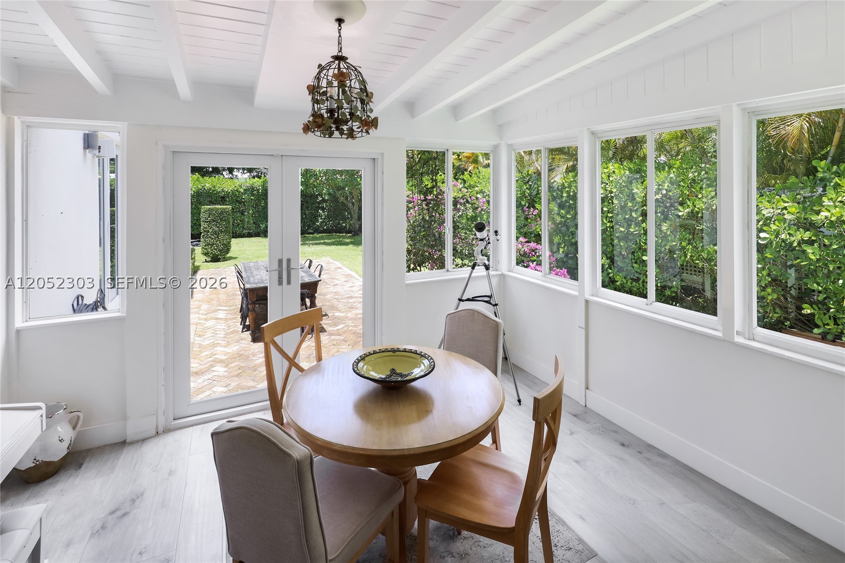 LAKE VIEW SUB - Residential Lease