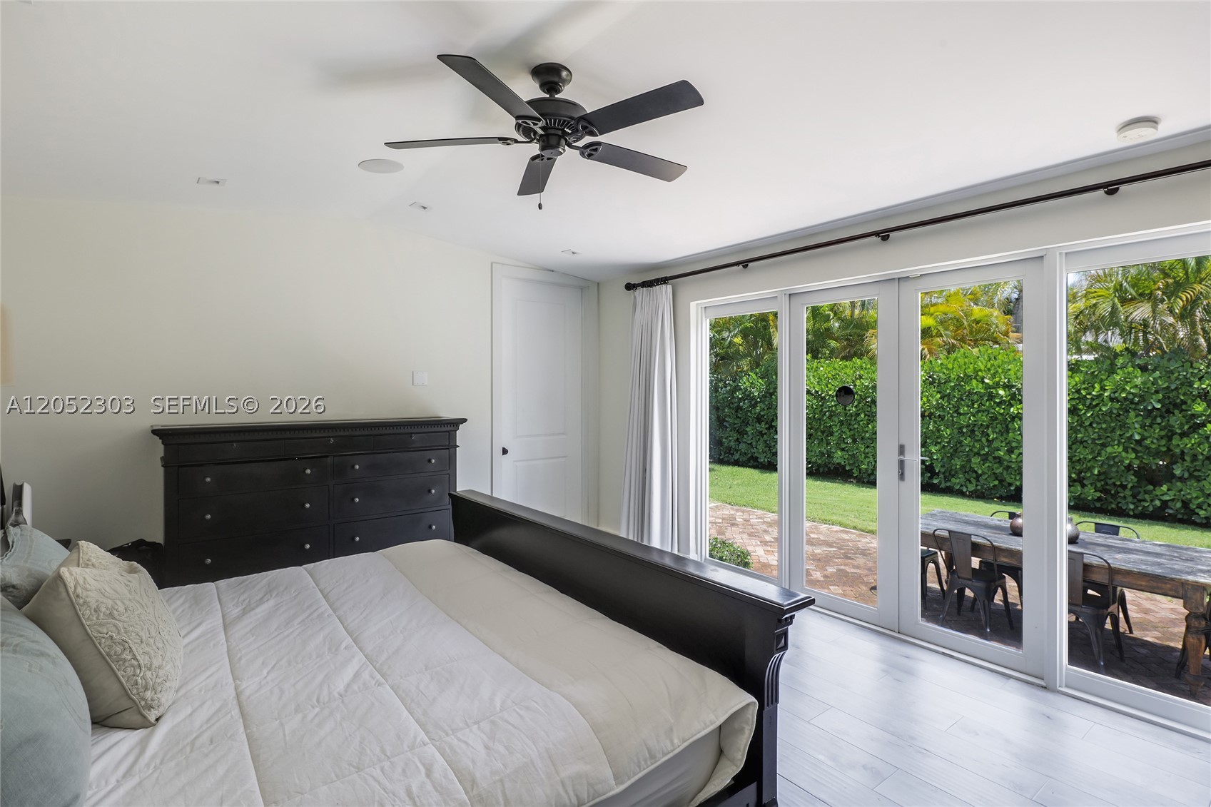 LAKE VIEW SUB - Residential Lease