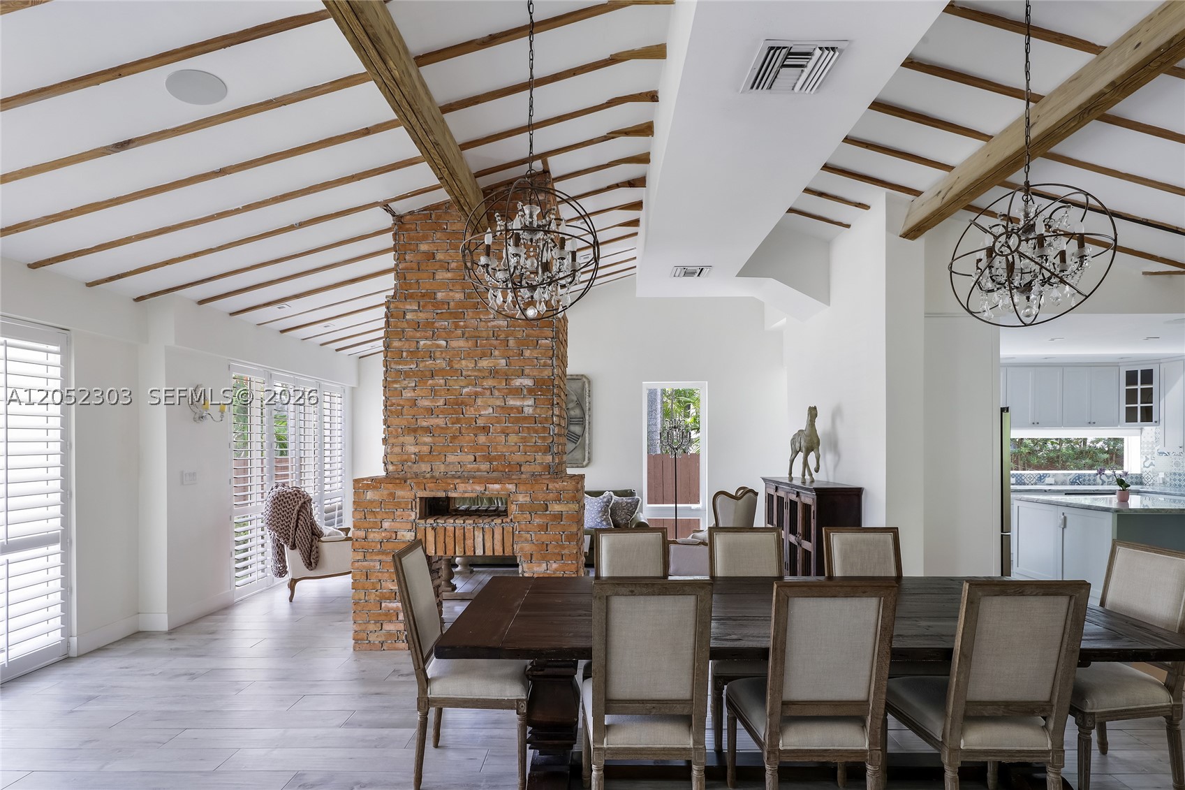 LAKE VIEW SUB - Residential Lease