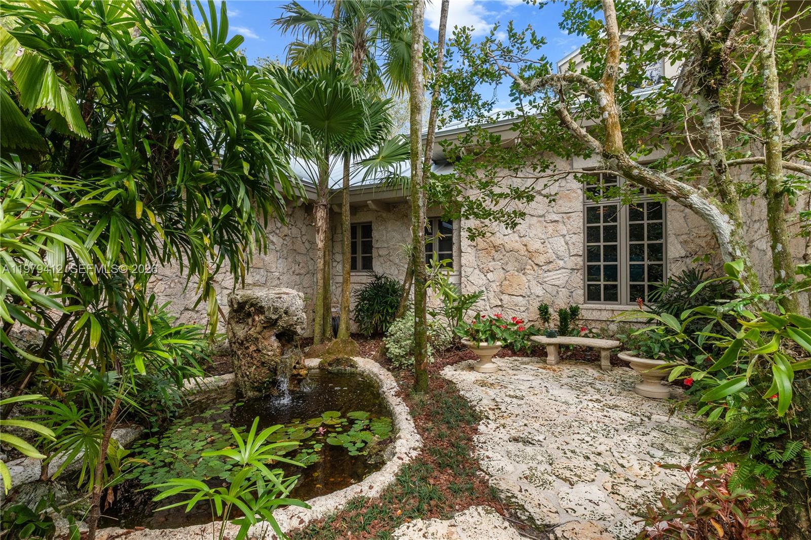 SNAPPER CREEK LAKES SUB - Residential