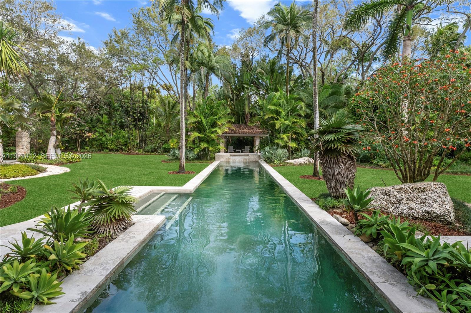 SNAPPER CREEK LAKES SUB - Residential