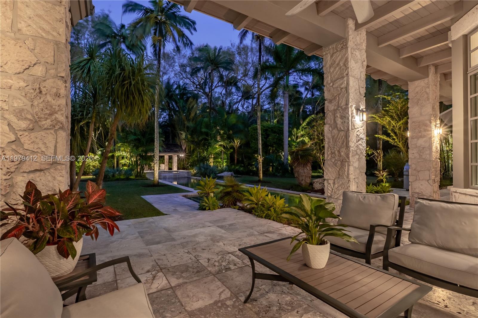 SNAPPER CREEK LAKES SUB - Residential