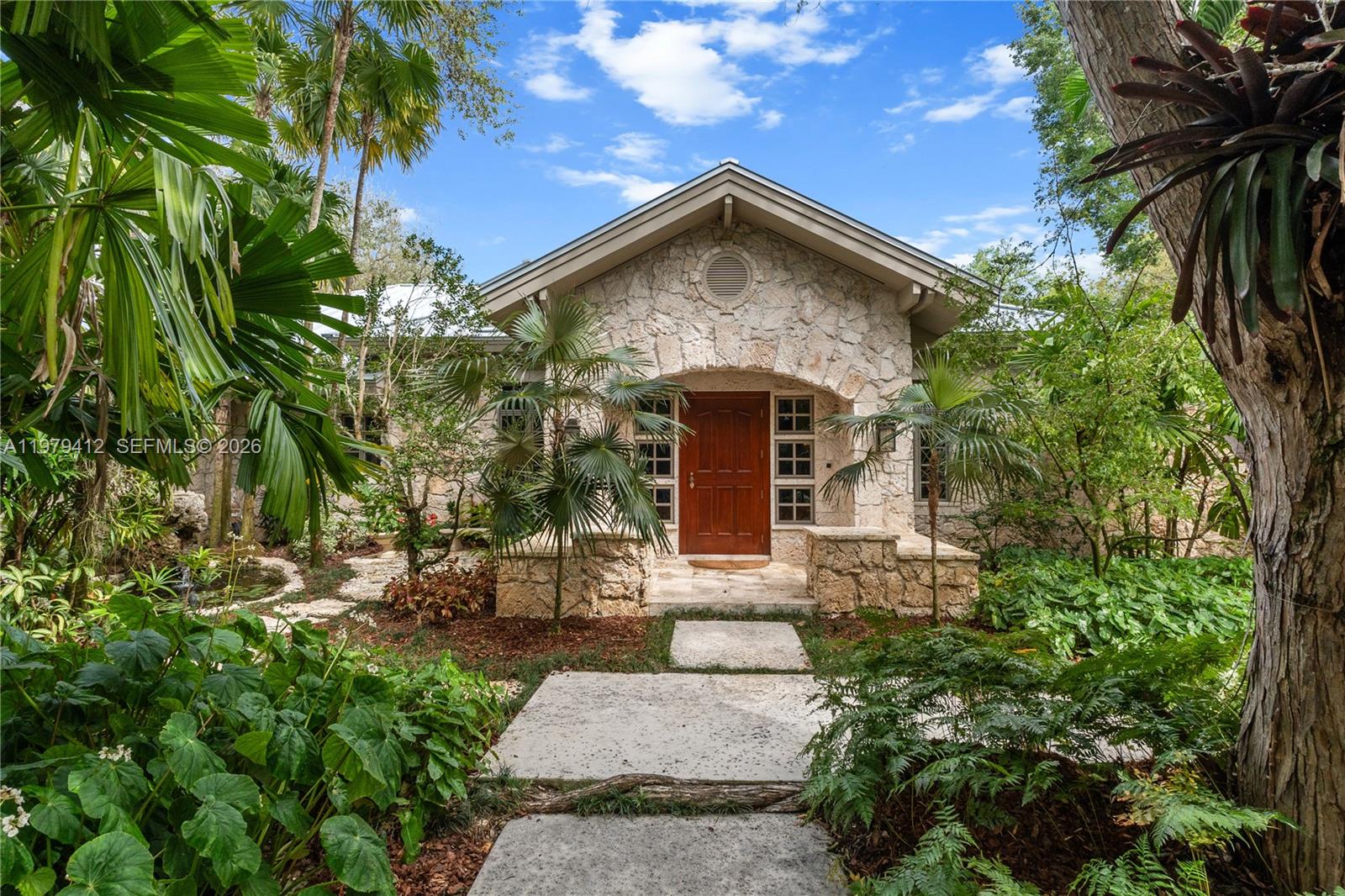 SNAPPER CREEK LAKES SUB - Residential