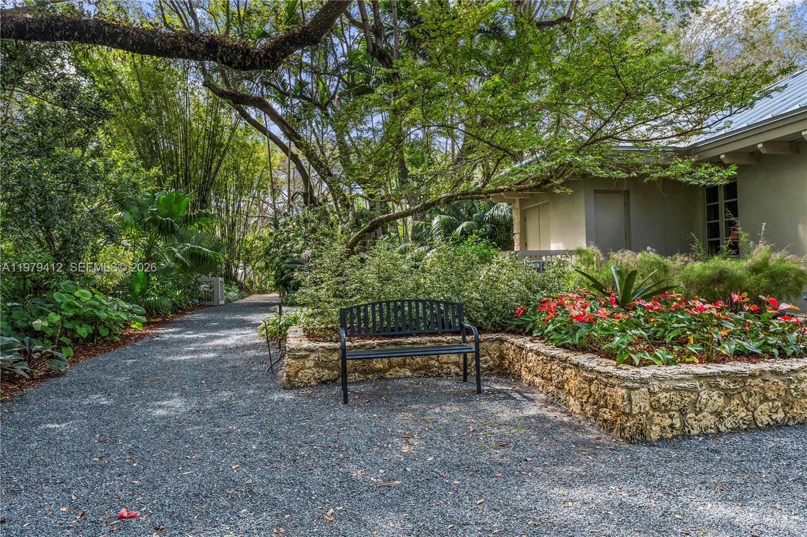 SNAPPER CREEK LAKES SUB - Residential
