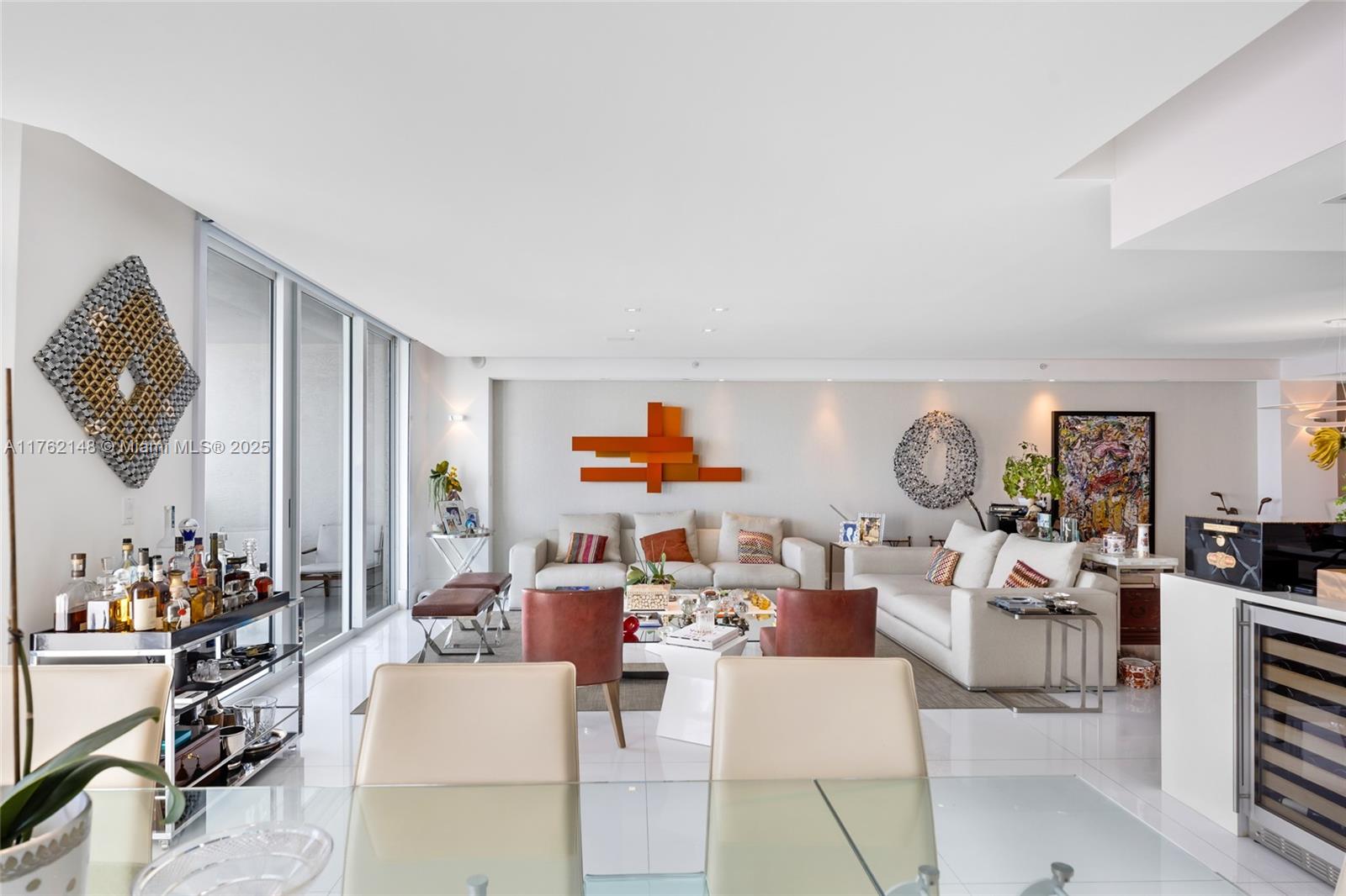 THE PENINSULA II CONDO - Residential