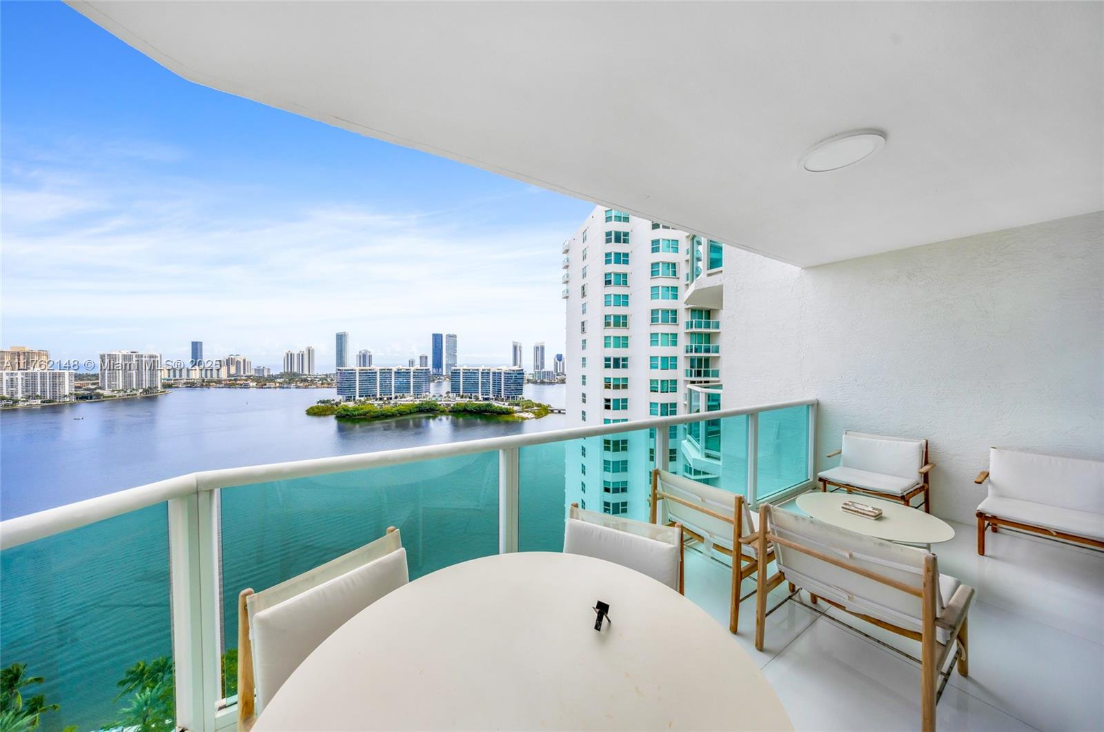 THE PENINSULA II CONDO - Residential