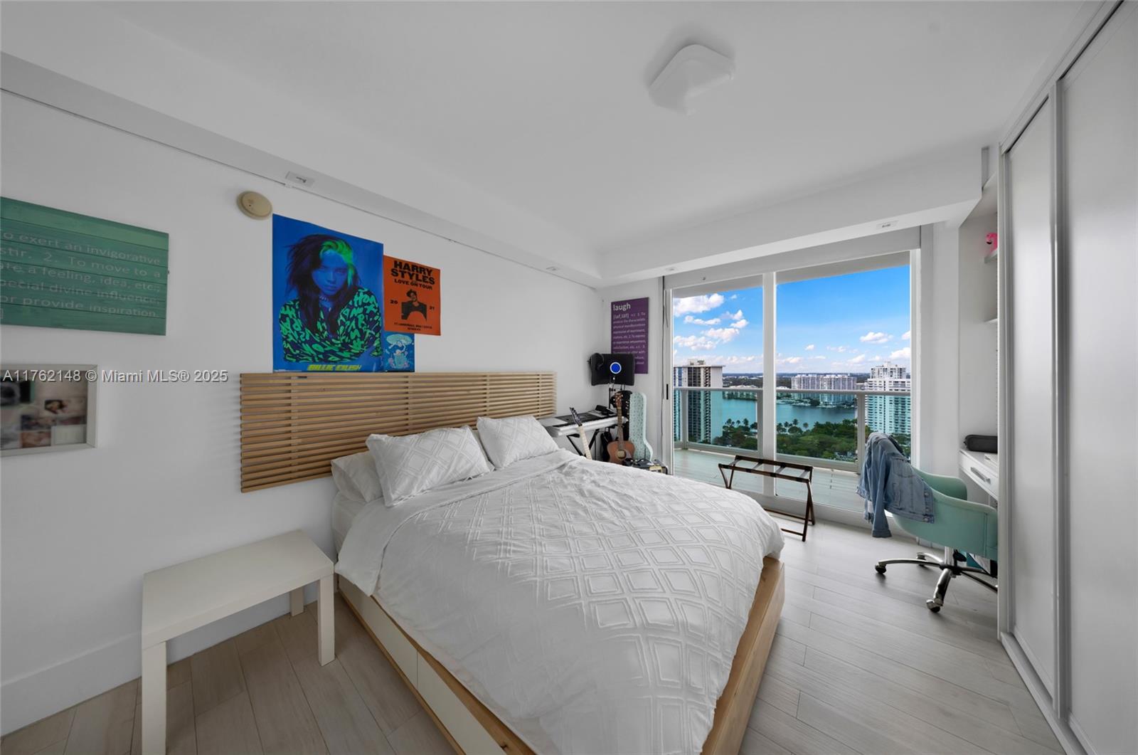 THE PENINSULA II CONDO - Residential