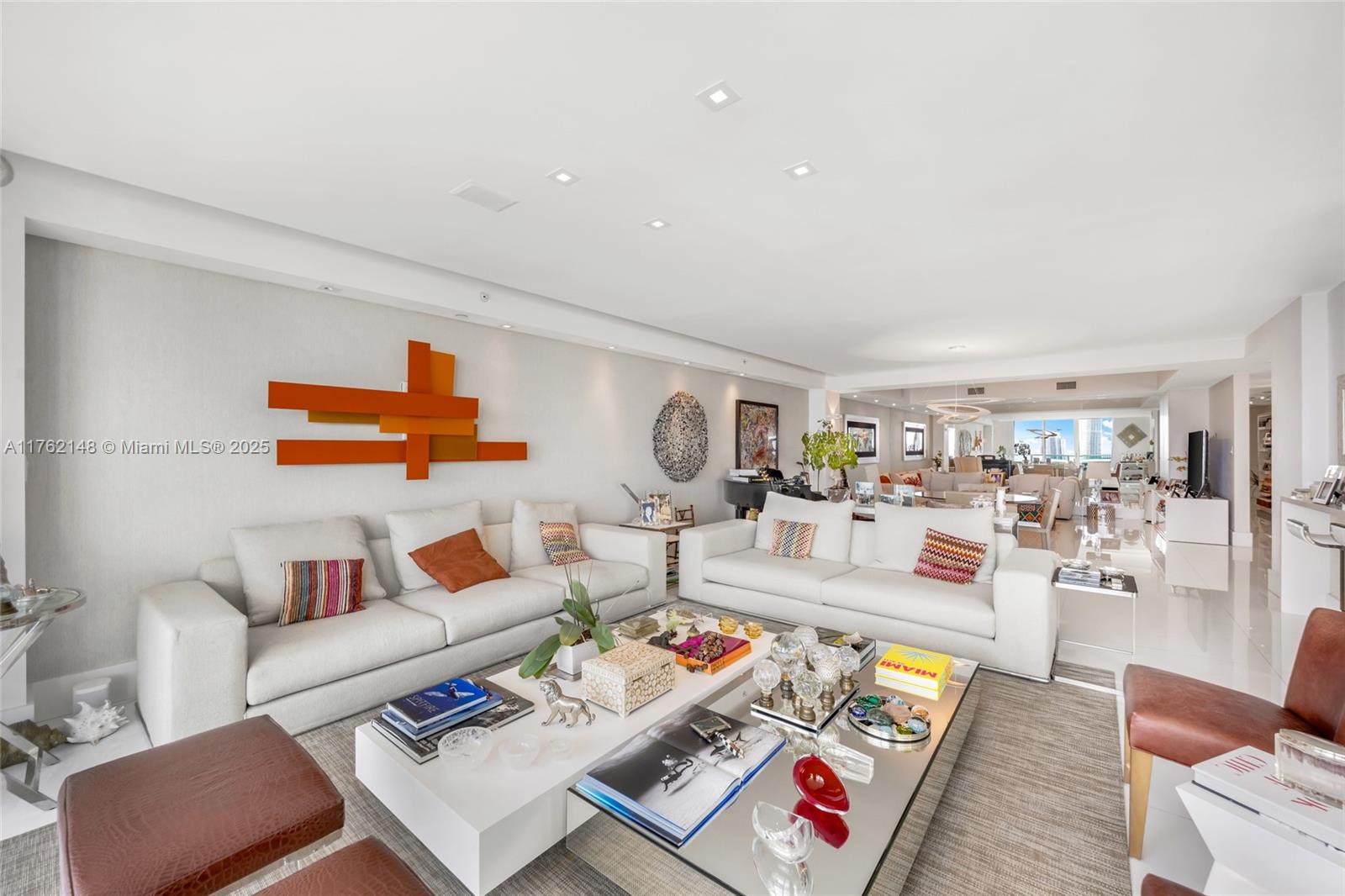THE PENINSULA II CONDO - Residential