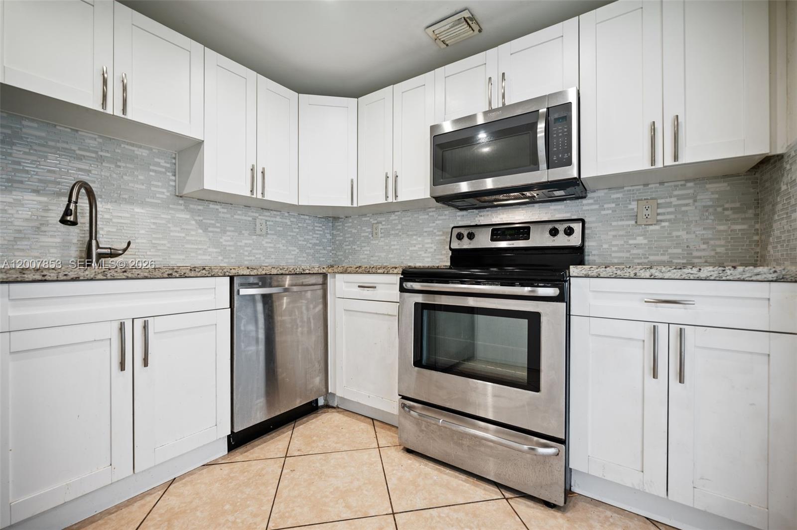MARBELLA TOWER CONDO - Residential