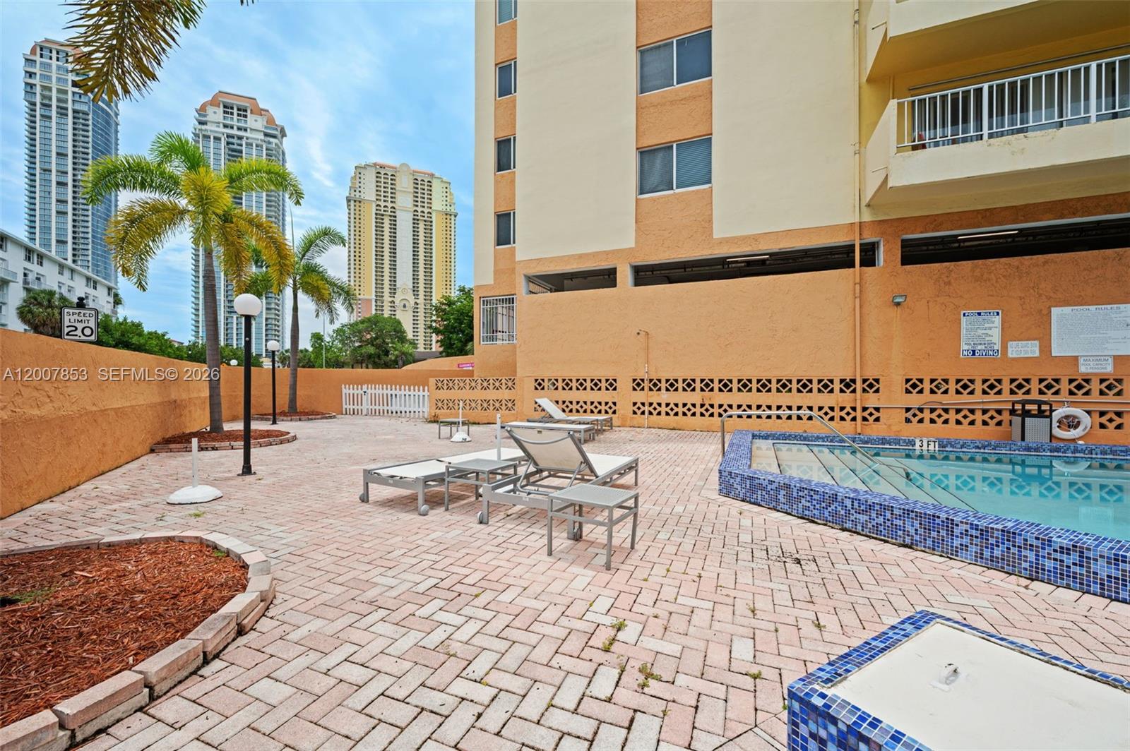 MARBELLA TOWER CONDO - Residential