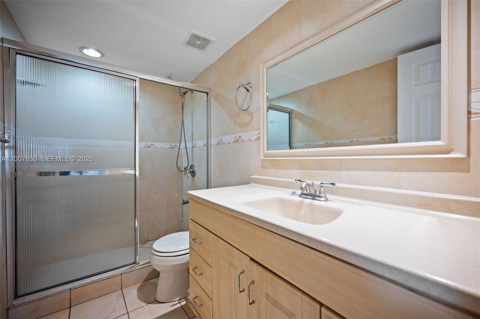 MARBELLA TOWER CONDO - Residential