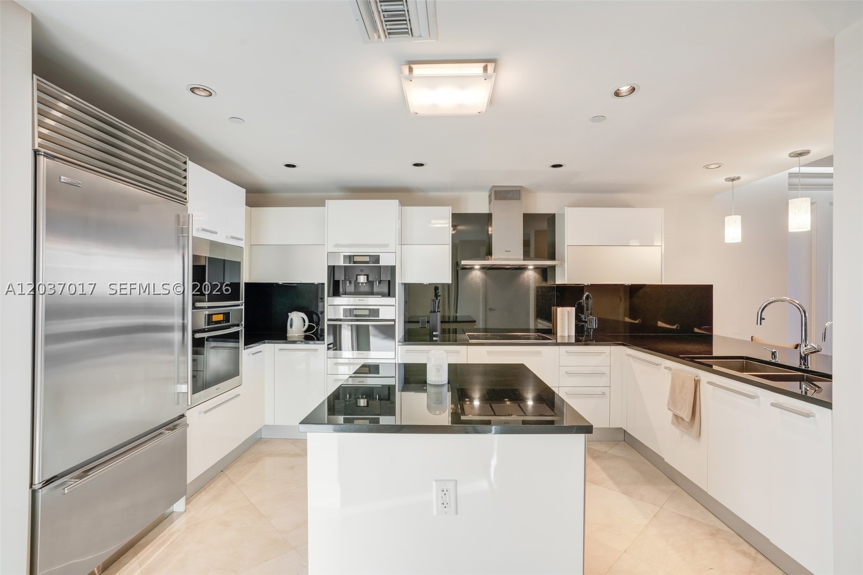 JADE OCEAN CONDO - Residential Lease