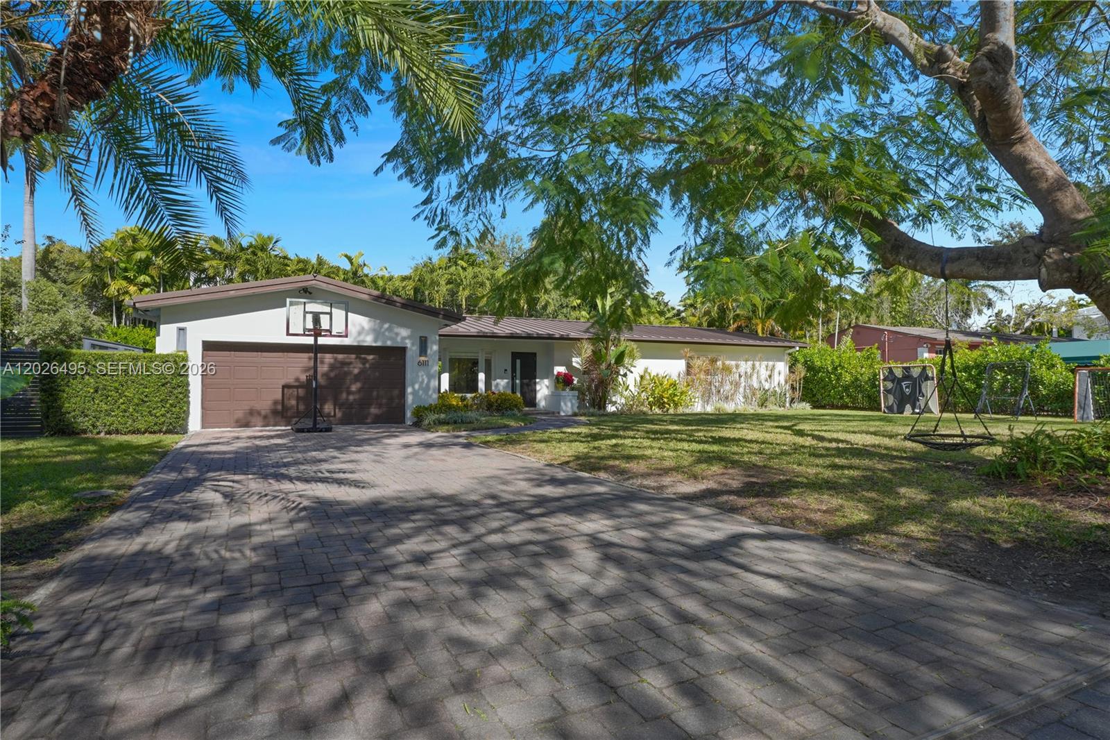 SNAPPER CREEK GROVES - Residential Lease