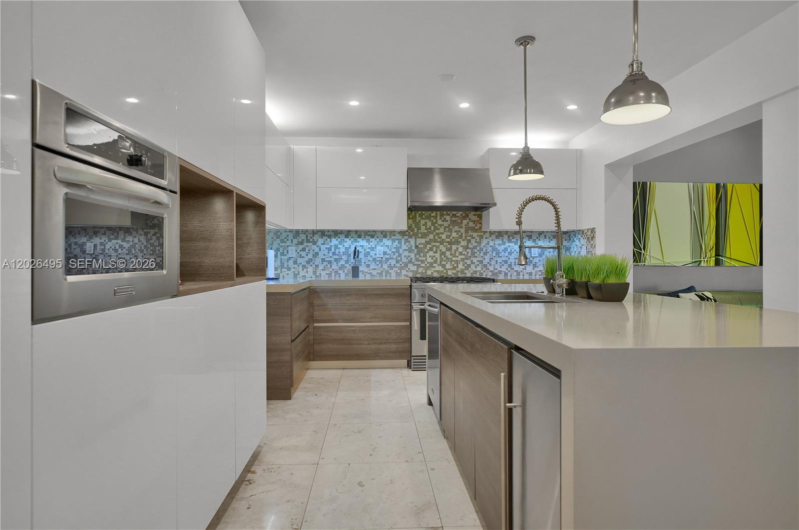 SNAPPER CREEK GROVES - Residential Lease