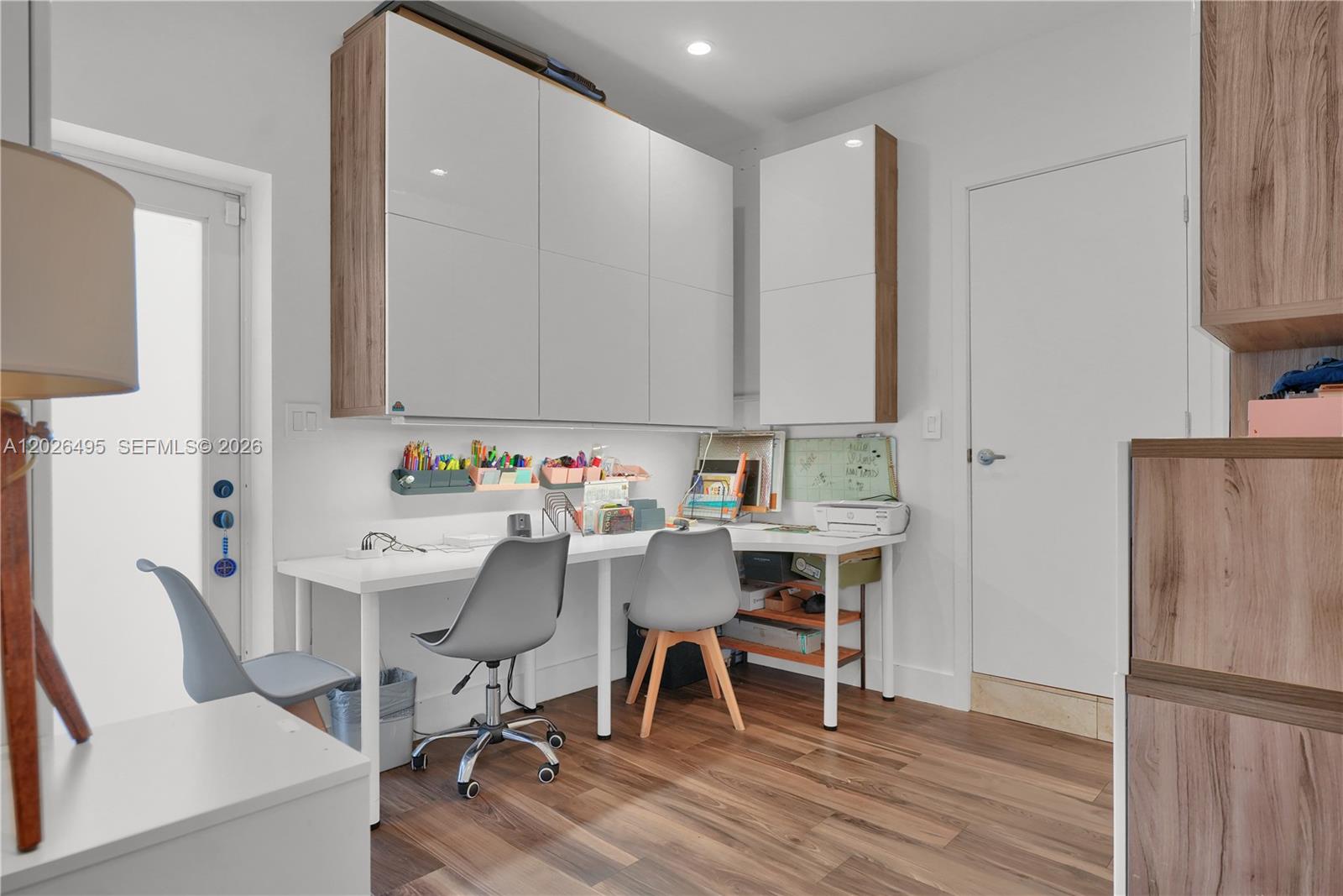 SNAPPER CREEK GROVES - Residential Lease