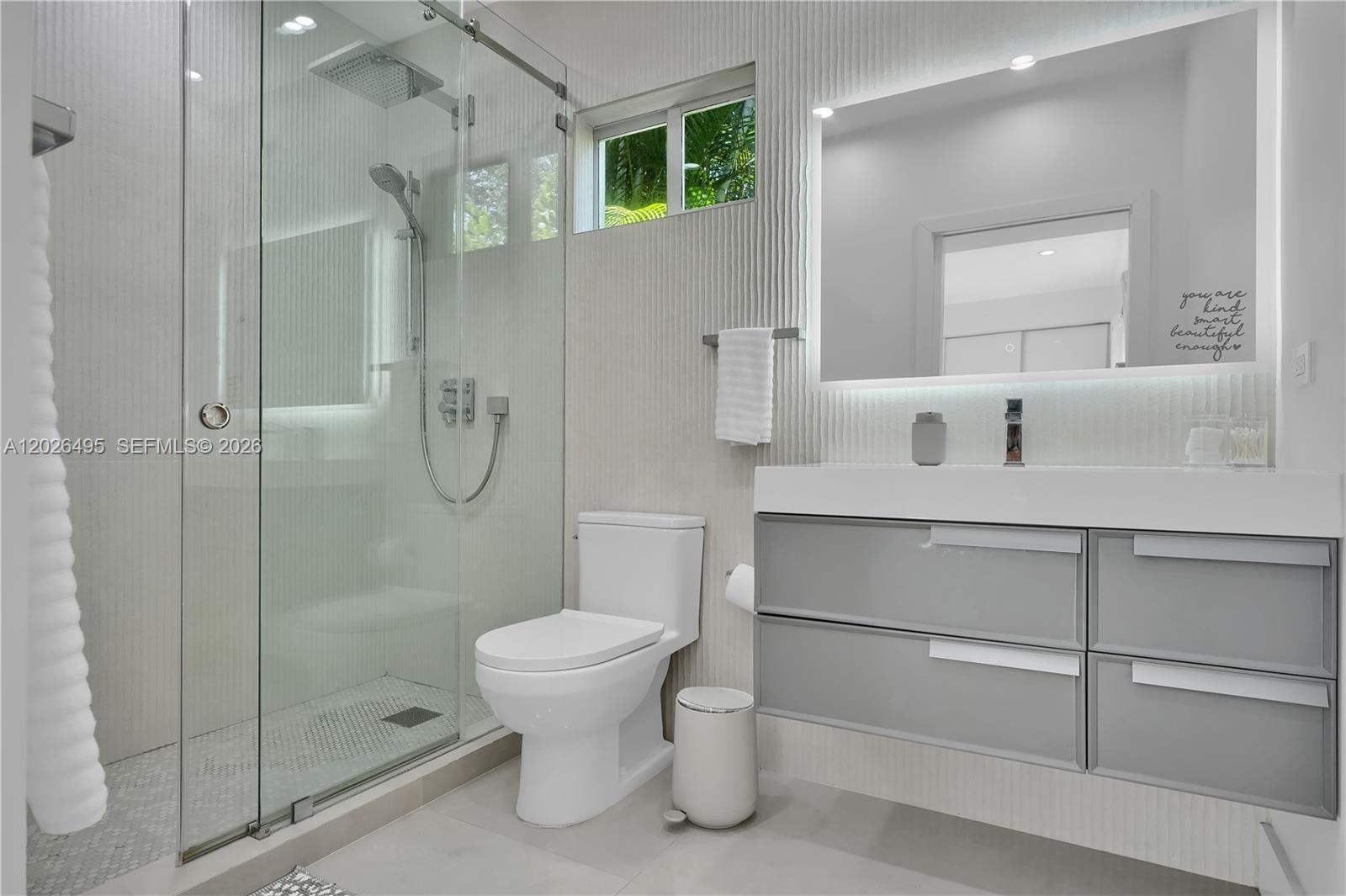 SNAPPER CREEK GROVES - Residential Lease