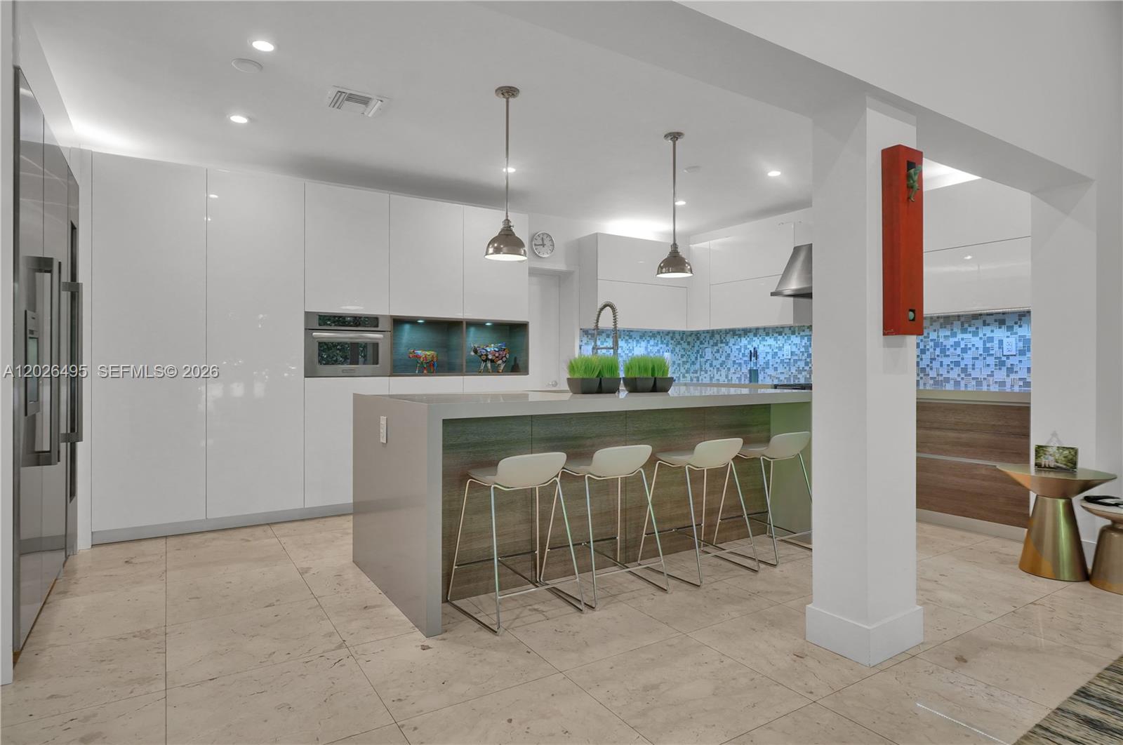 SNAPPER CREEK GROVES - Residential Lease