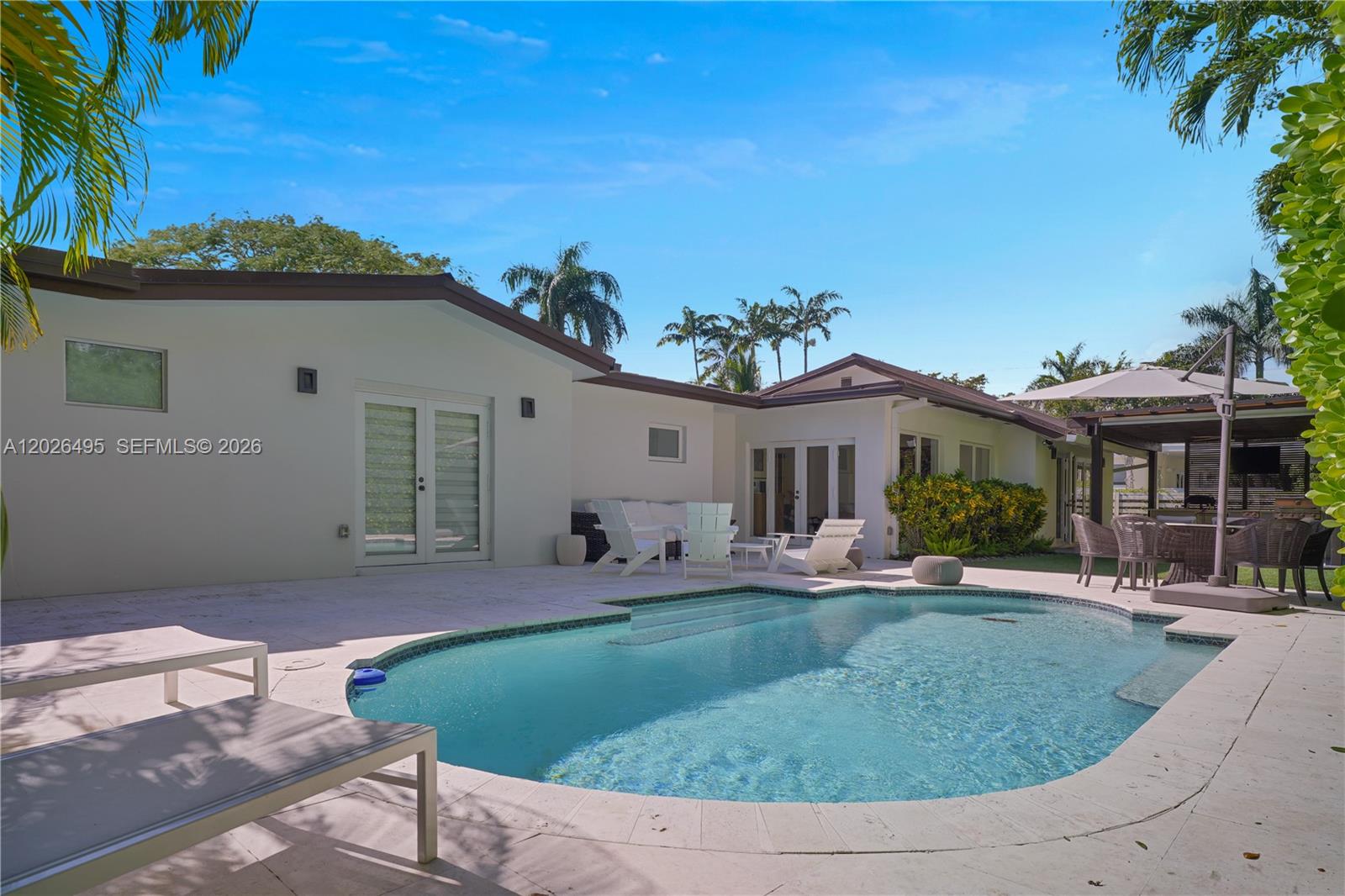 SNAPPER CREEK GROVES - Residential Lease