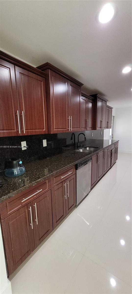 SAN SEBASTIAN UNIT 3 - Residential Lease
