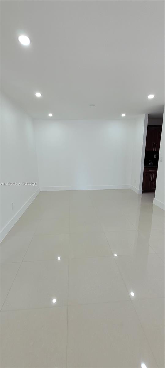SAN SEBASTIAN UNIT 3 - Residential Lease