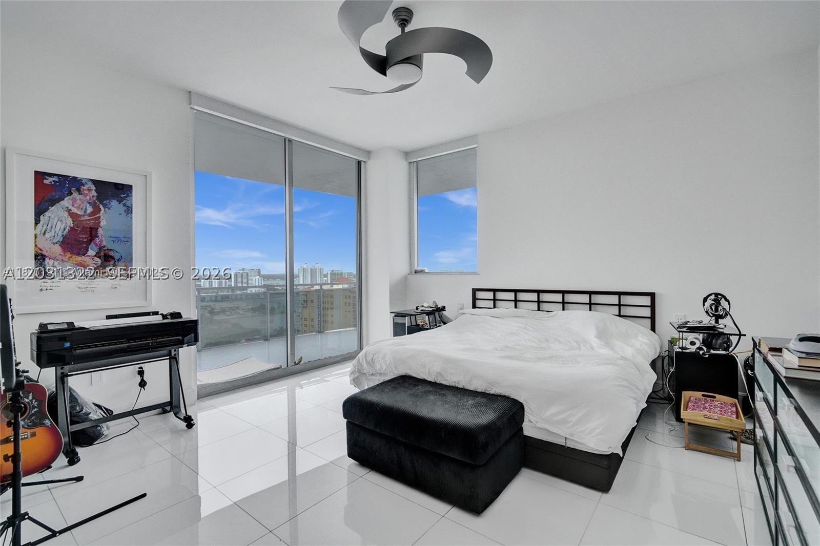 THE LEXI CONDO - Residential