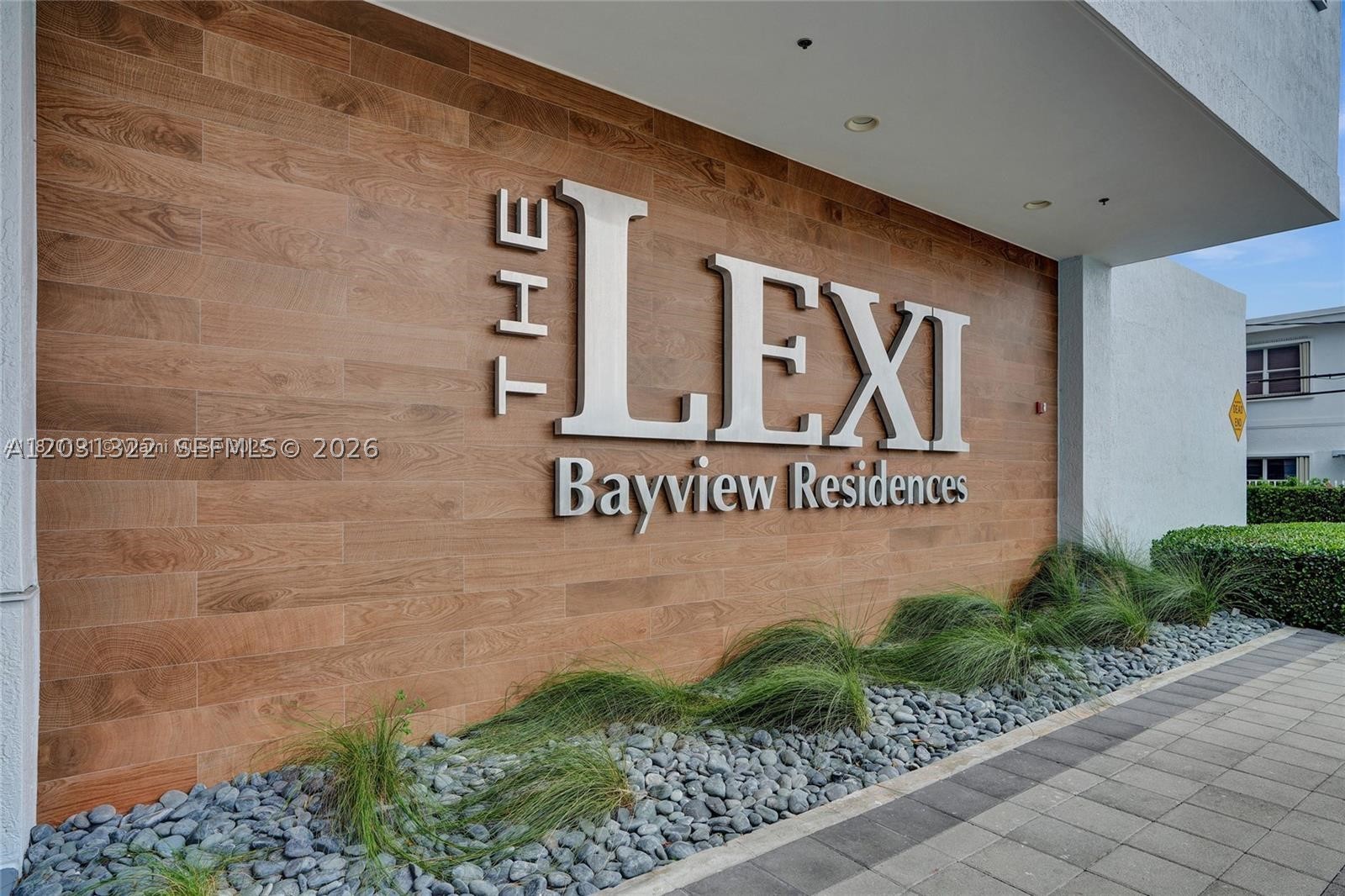 THE LEXI CONDO - Residential