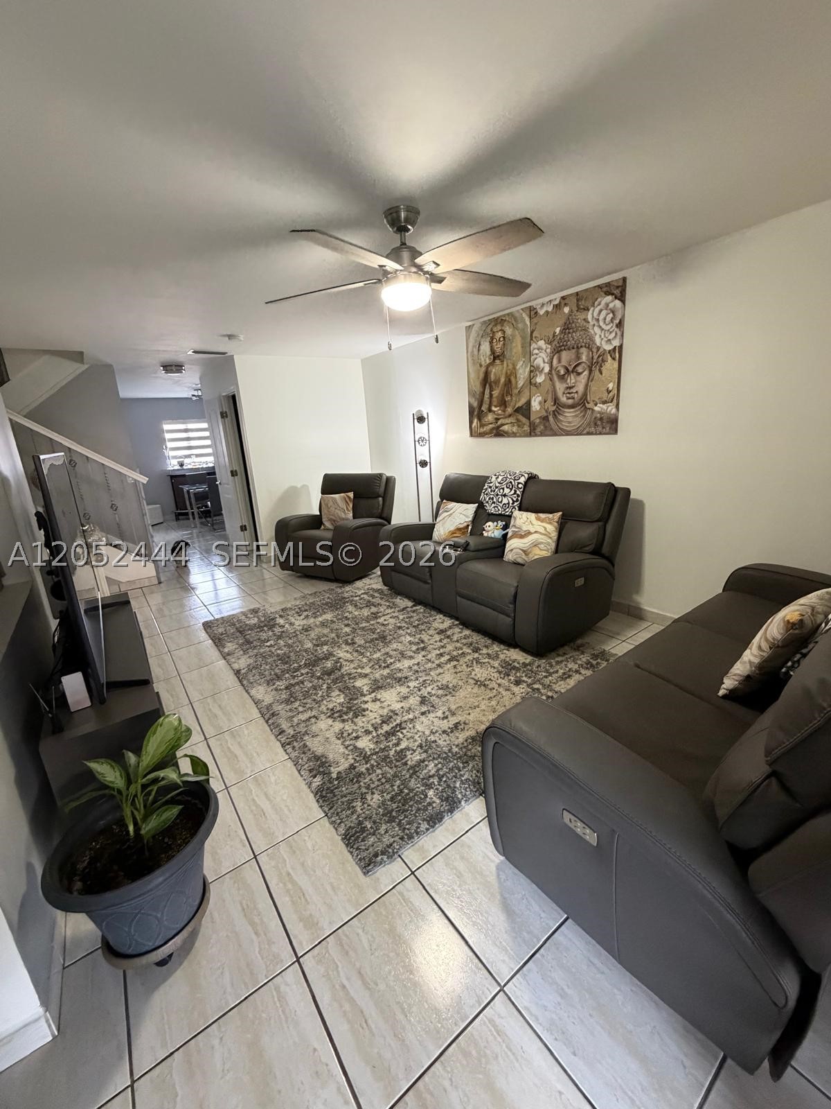 LAGO GRANDE FIVE-A CONDO - Residential