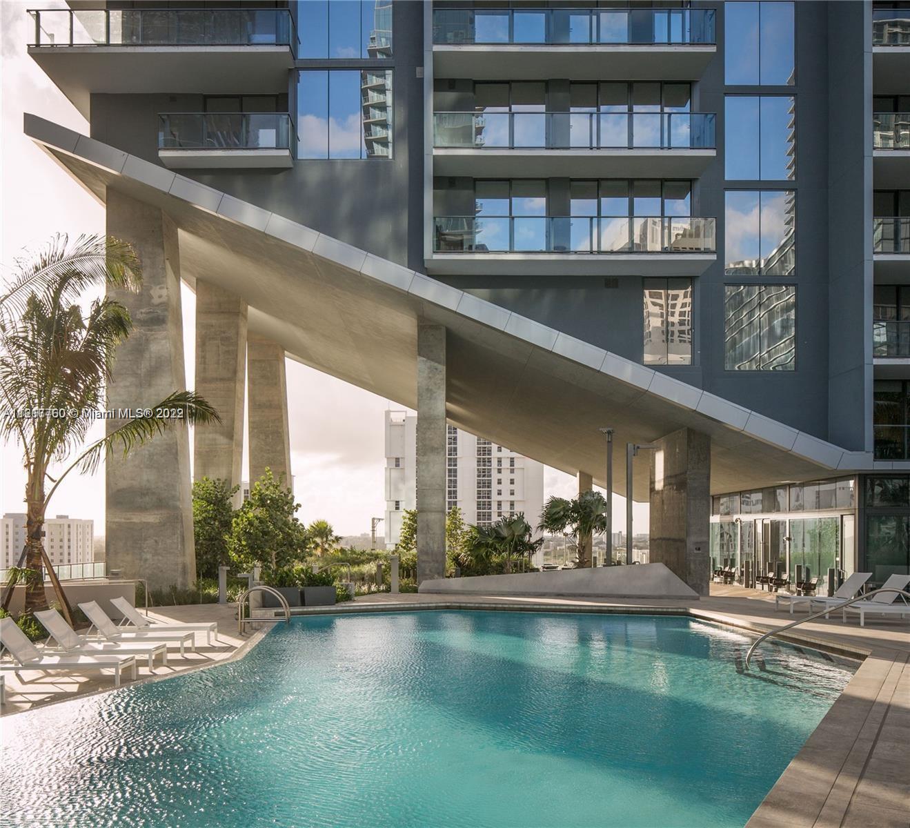 Brickell City Centre Rise Tower. Live in the heart of Brickell in this Luxury & Spacious 1B/1.5B unit located in the newer and most exclusive building in the neighborhood. This unit has an unobtrusive west city view from the top floor where you can enjoy the beautiful Miami sunset from the comfort of your bedroom and living room. It also offers a spacious balcony with enough space for furniture. Bosch appliances and marble floors. 1 parking space included and valet service available if needed. Up to 4 valet services for visitors. Building amenities include climatized pool, gym, kid's room, deck, BBQ area, Hamman Spa, among others. Application & approval with the building HOA is also required. It might take up to 15 days.
