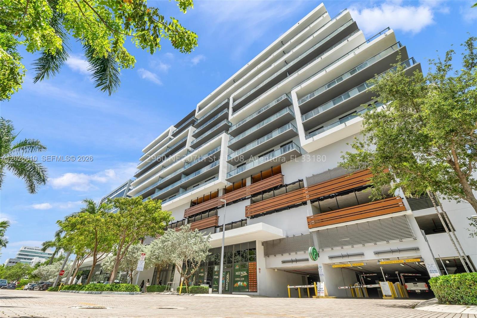 Beautiful 1 bedroom + den, 2 bathroom residence in the prestigious Aventura ParkSquare. This bright and spacious unit features floor-to-ceiling windows, high ceilings, expansive private balcony, and elegant European-style finishes throughout. The versatile den is perfect for a home office or guest space. Enjoy top-of-the-line appliances, modern cabinetry, premium countertops, and in-unit washer and dryer. Located in the heart of Aventura within a vibrant mixed-use community offering upscale restaurants, cafés, shops, hotel, fitness center, and resort-style amenities just steps away. Walking distance to Aventura Mall and surrounded by green spaces, public art, and sustainable architecture. Perfect for both end users and investors seeking luxury, convenience, and lifestyle.