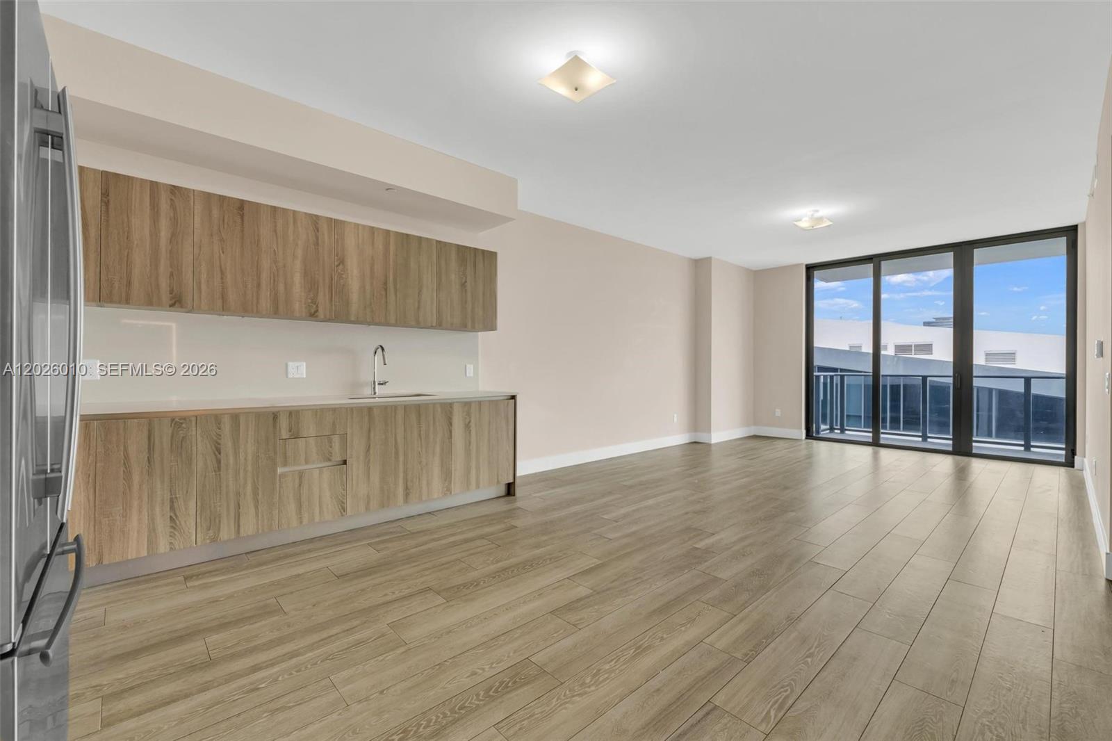 AVENTURA PARKSQUARE RESID - Residential