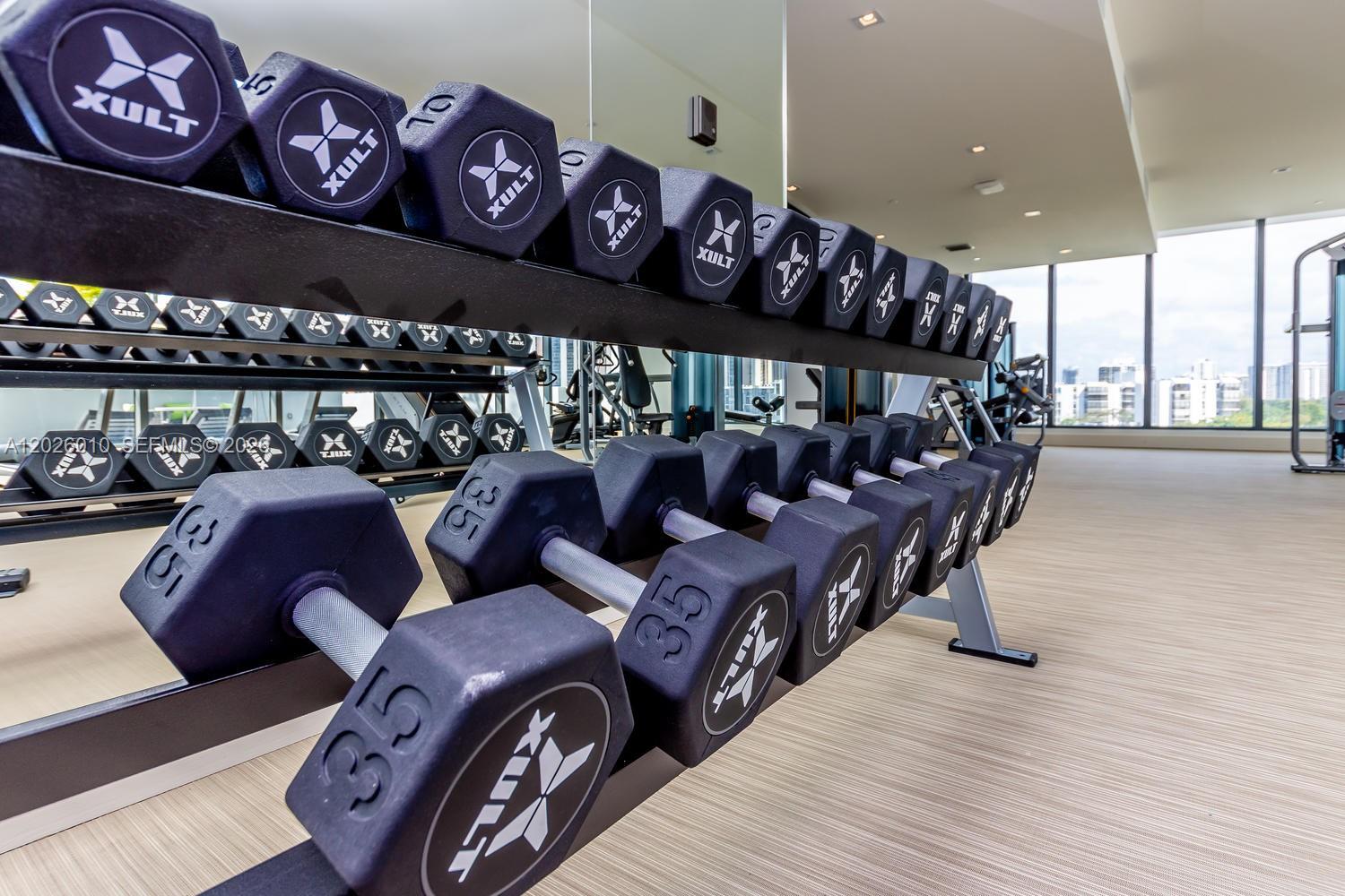 AVENTURA PARKSQUARE RESID - Residential