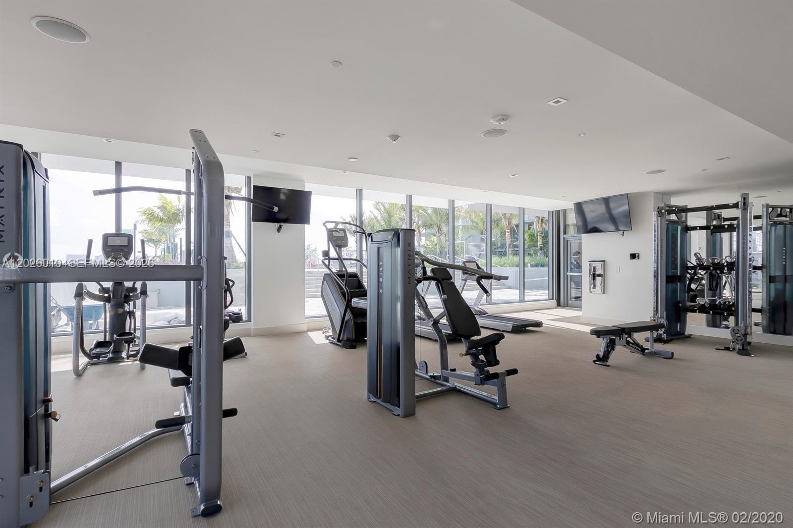 AVENTURA PARKSQUARE RESID - Residential
