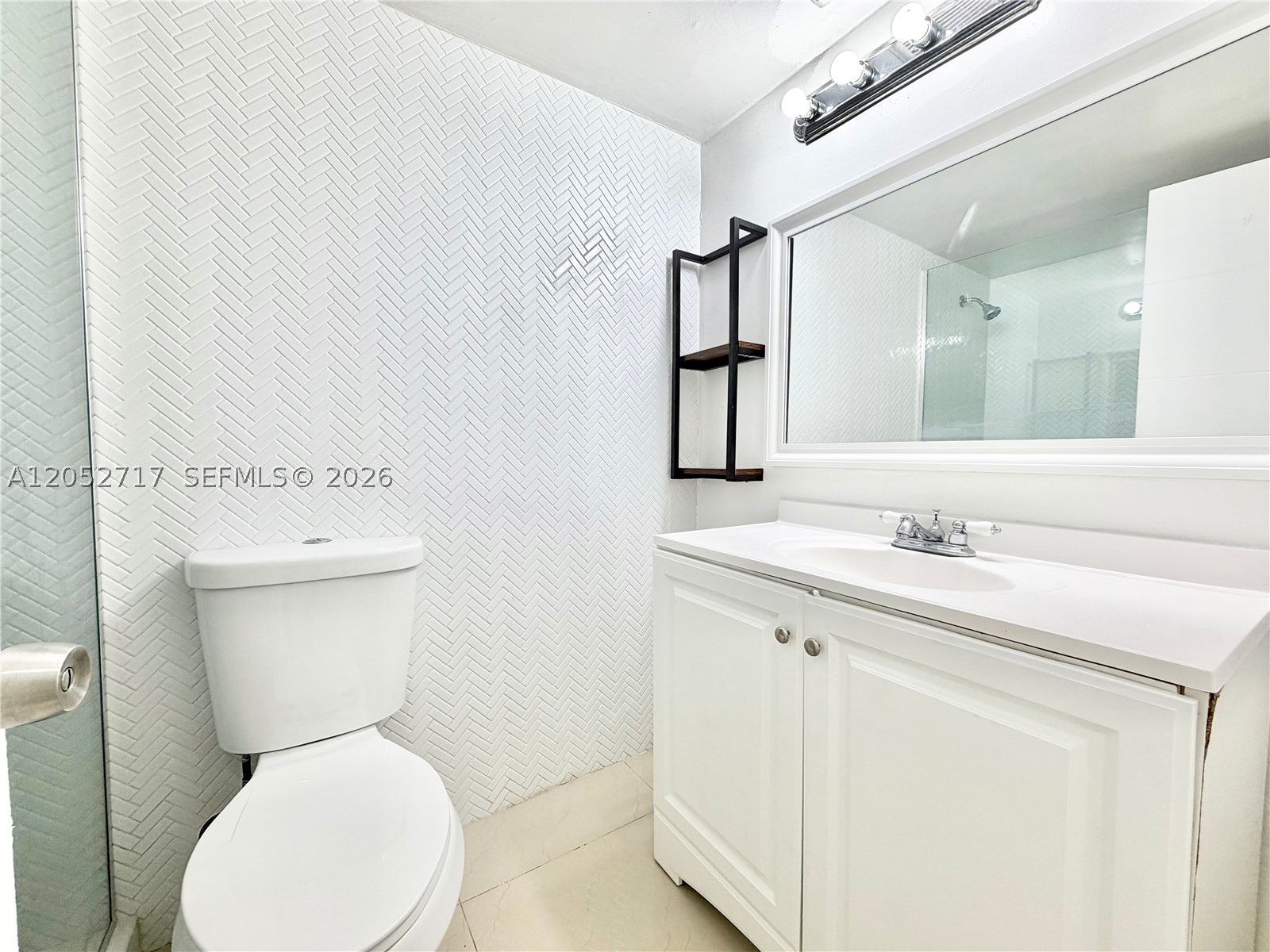 GOLFVIEW PARK - Residential Lease