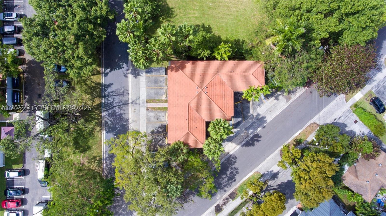 GOLFVIEW PARK - Residential Lease