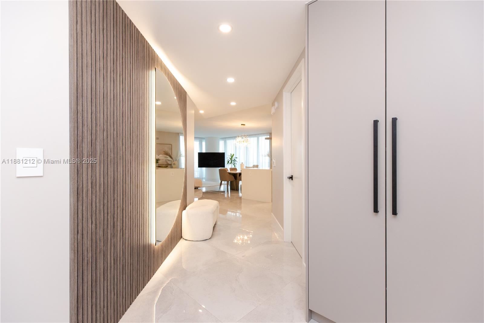 PARQUE TOWERS CONDO - Residential