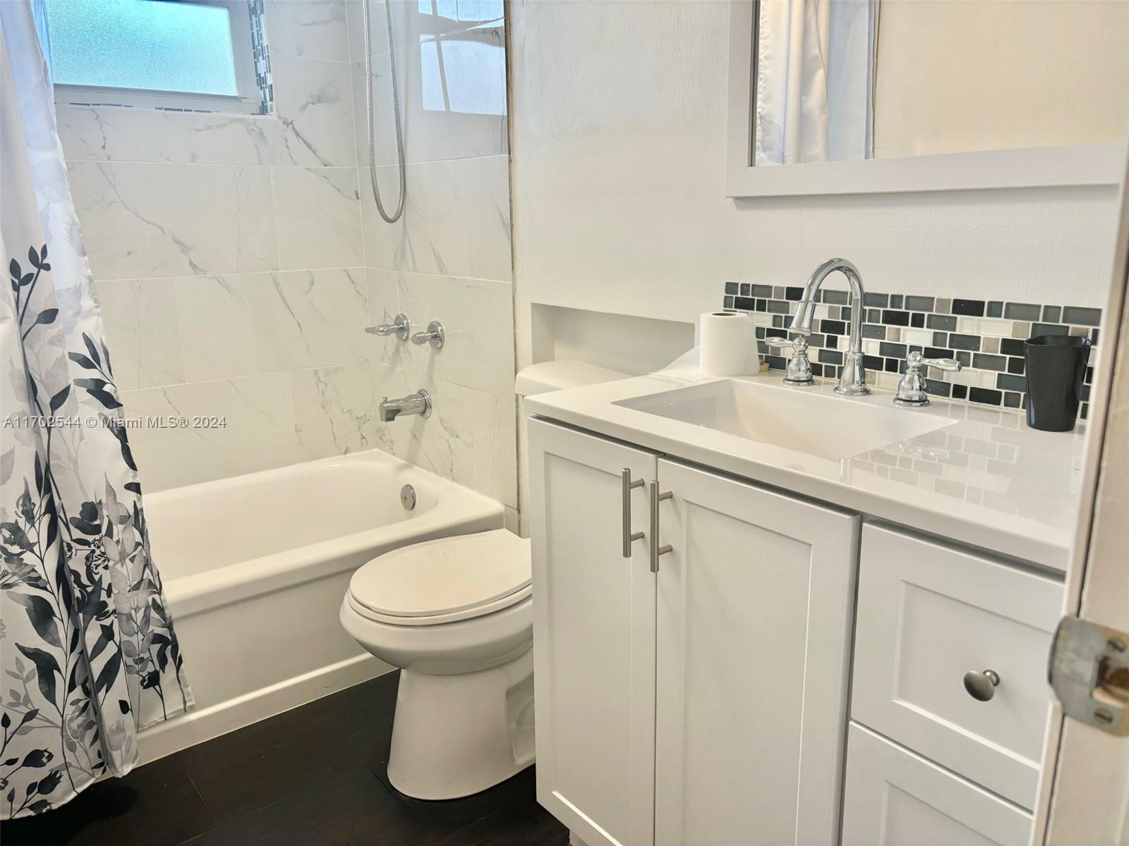 FAIRWAYS ROYALE CONDO - Residential