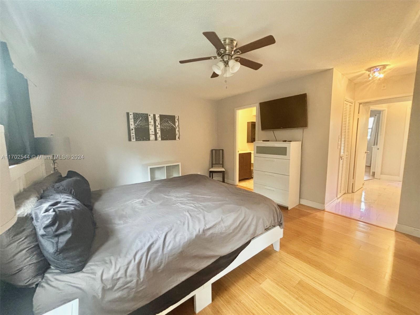 FAIRWAYS ROYALE CONDO - Residential