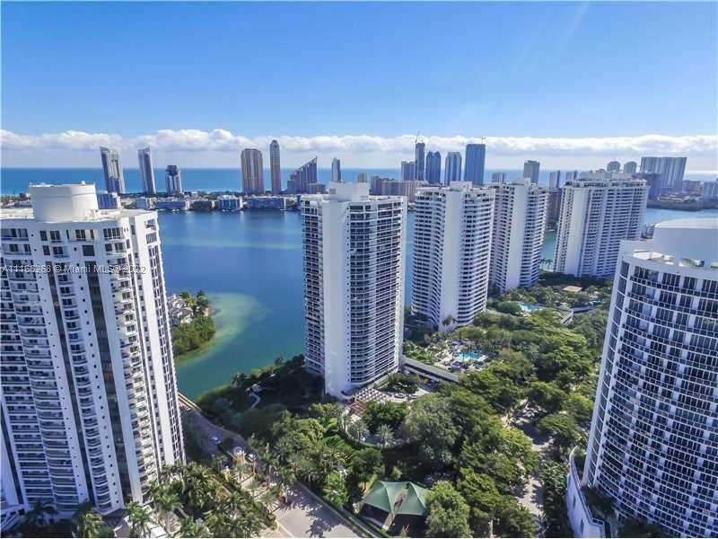 WILLIAMS ISLAND - Residential