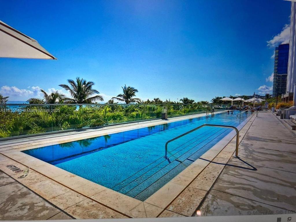 RONEY PALACE CONDO - Residential