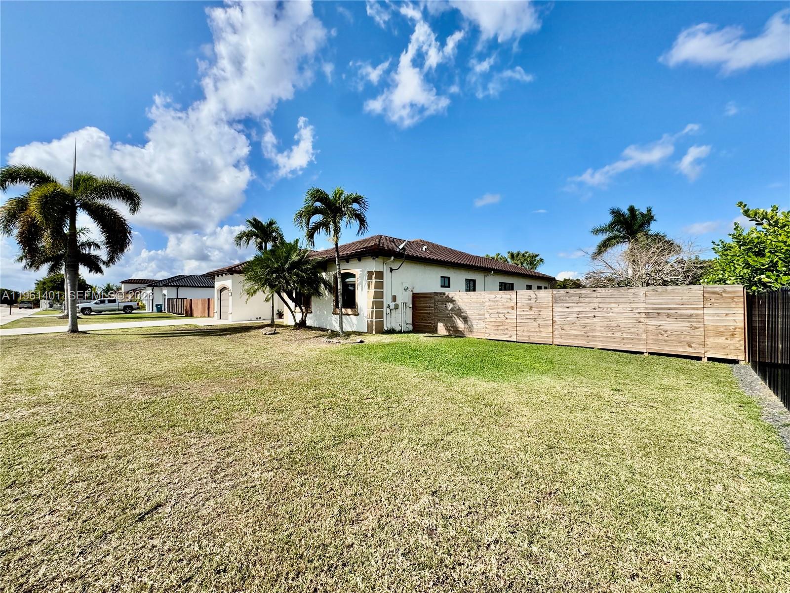 EMERALD GREENS SUB - Residential
