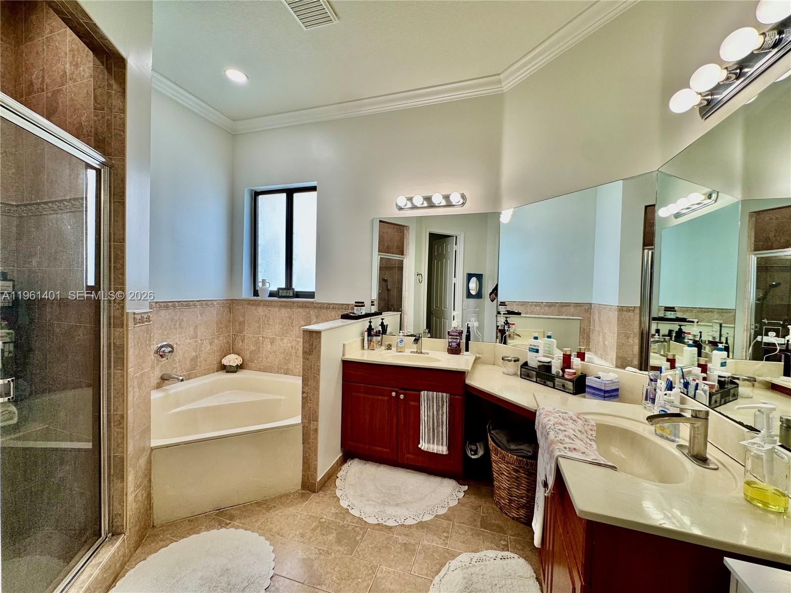 EMERALD GREENS SUB - Residential