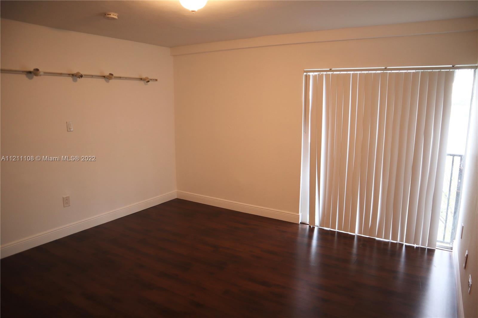 LAGUNA CLUB WEST CONDO BL - Residential Lease