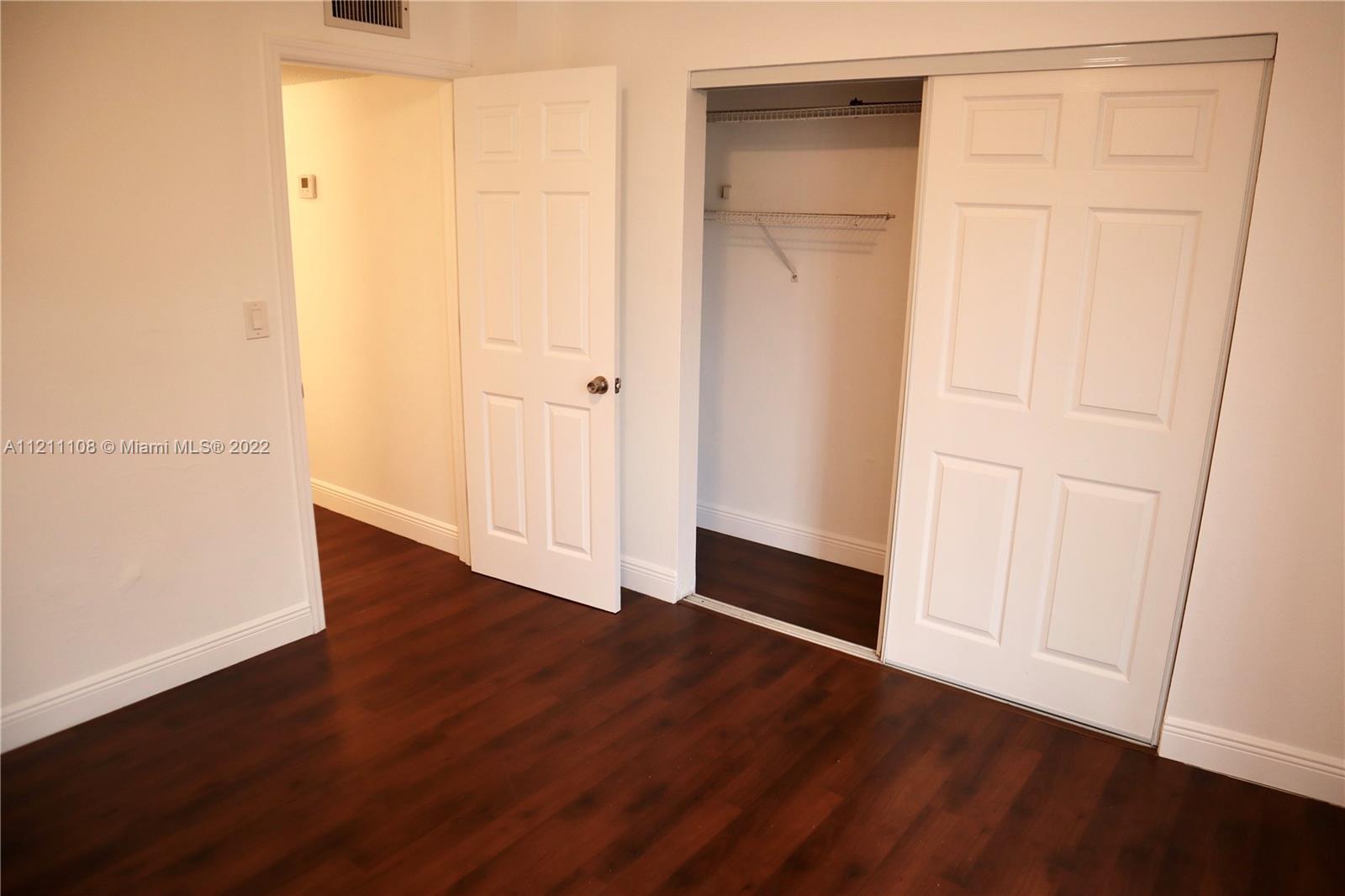 LAGUNA CLUB WEST CONDO BL - Residential Lease