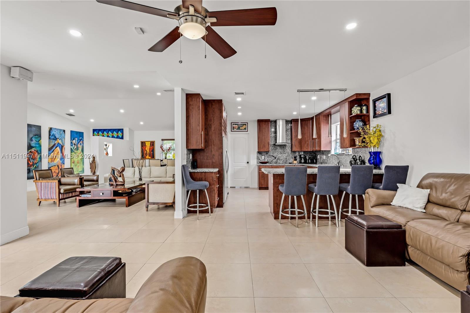 KINGS BAY SUB - Residential